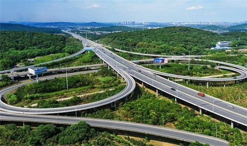 宽城钢筋套筒应用于高速公路